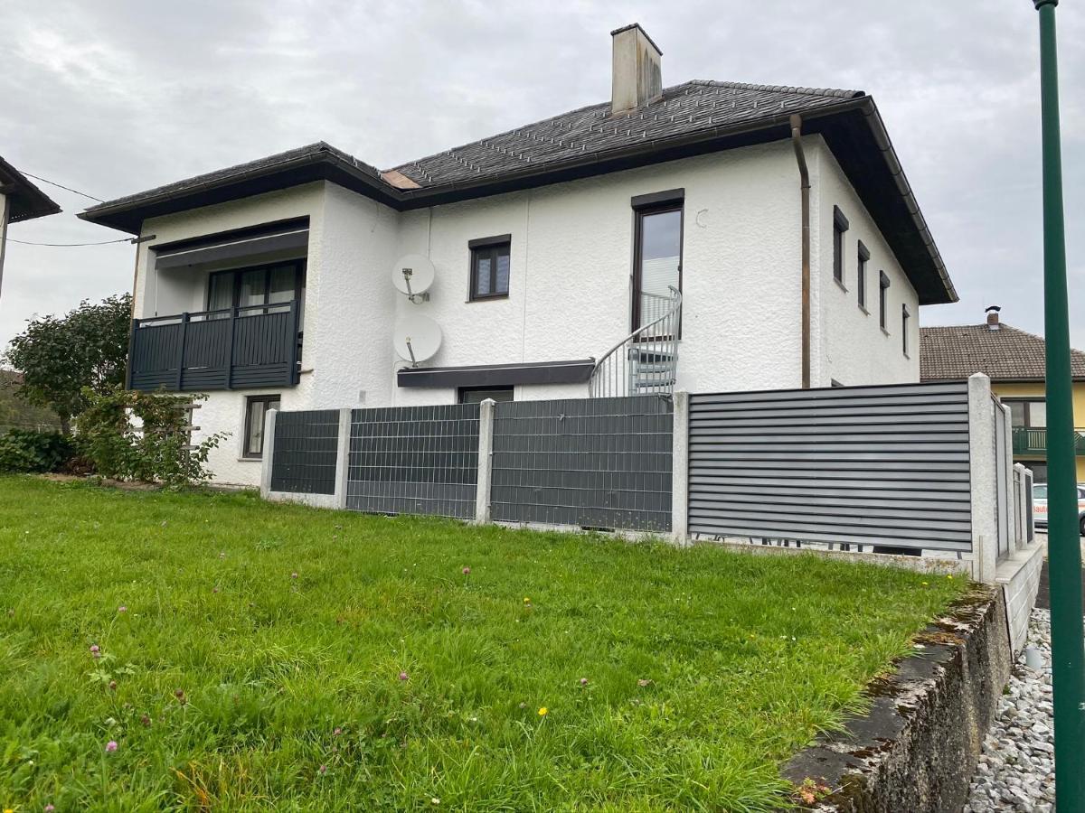 Wohnhaus City Sued Herzogsdorf المظهر الخارجي الصورة