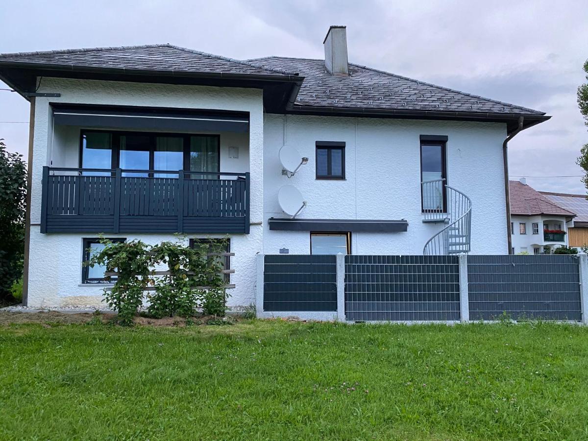 Wohnhaus City Sued Herzogsdorf المظهر الخارجي الصورة
