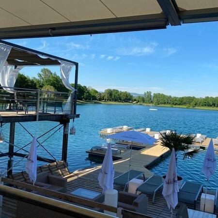 Wohnhaus City Sued Herzogsdorf المظهر الخارجي الصورة