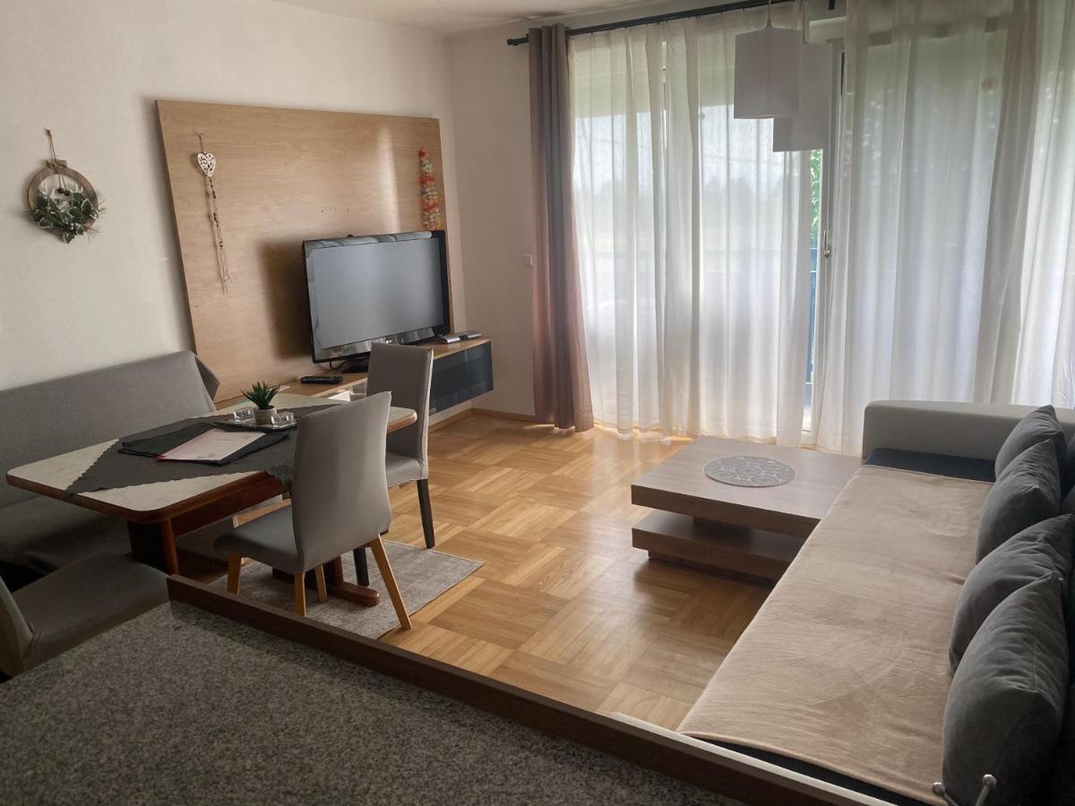 Wohnhaus City Sued Herzogsdorf المظهر الخارجي الصورة