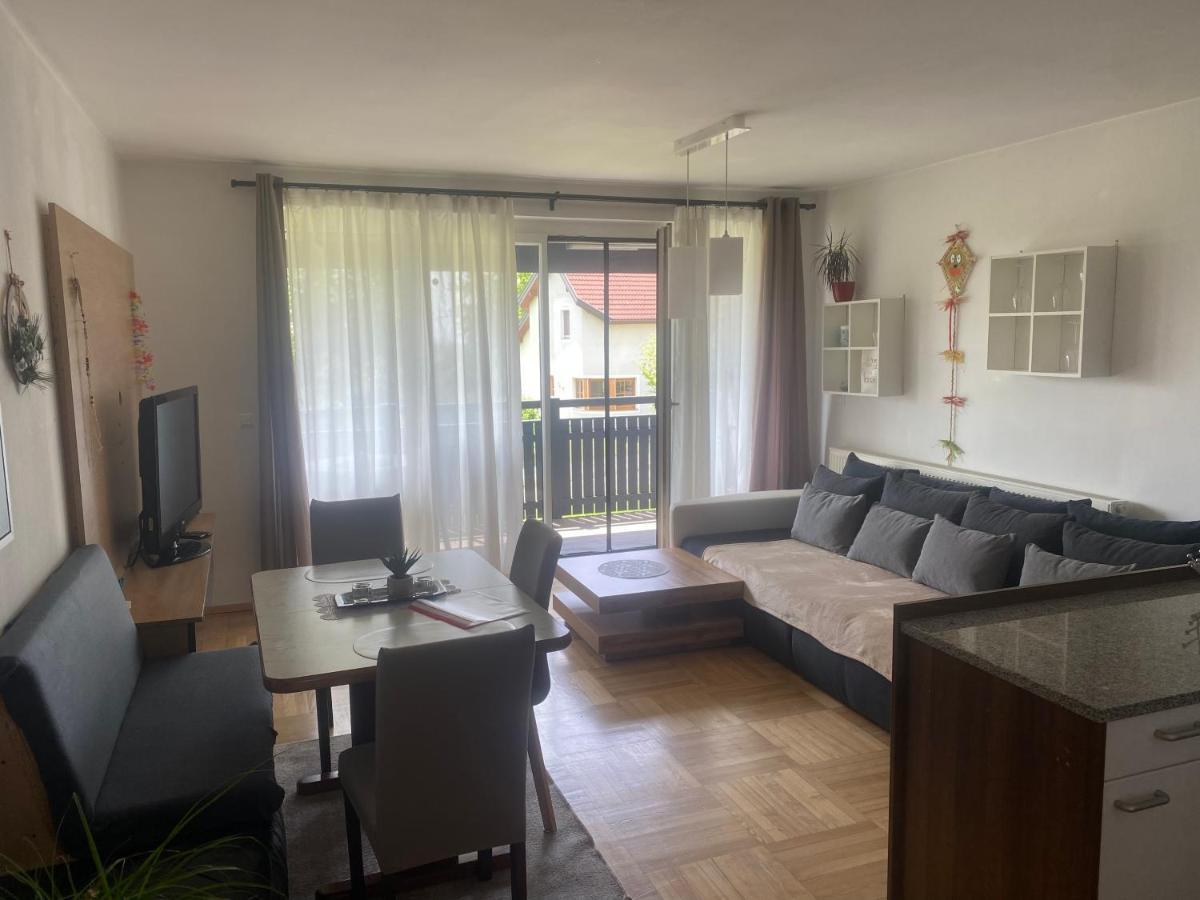 Wohnhaus City Sued Herzogsdorf المظهر الخارجي الصورة